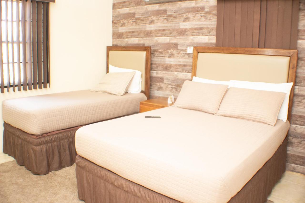The Vista Inn Фалмът Екстериор снимка