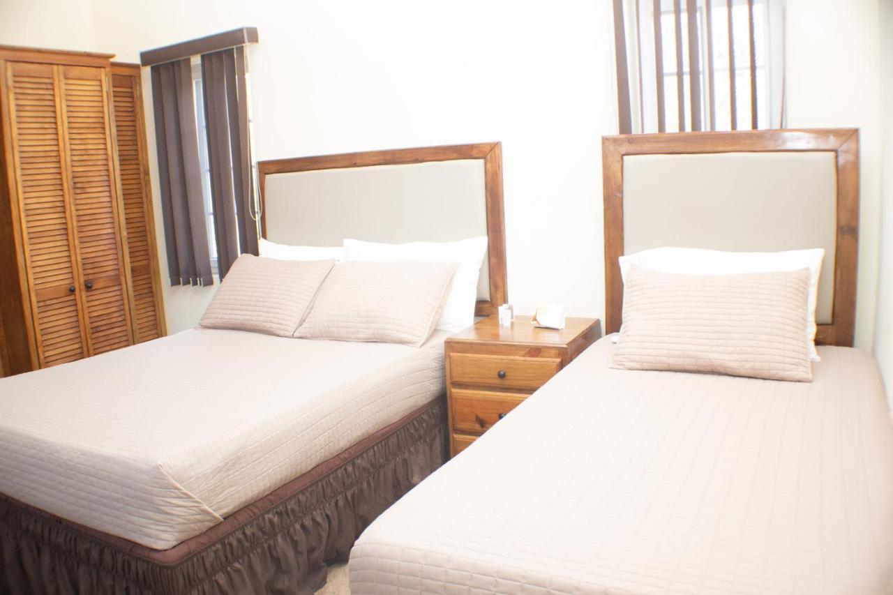 The Vista Inn Фалмът Екстериор снимка