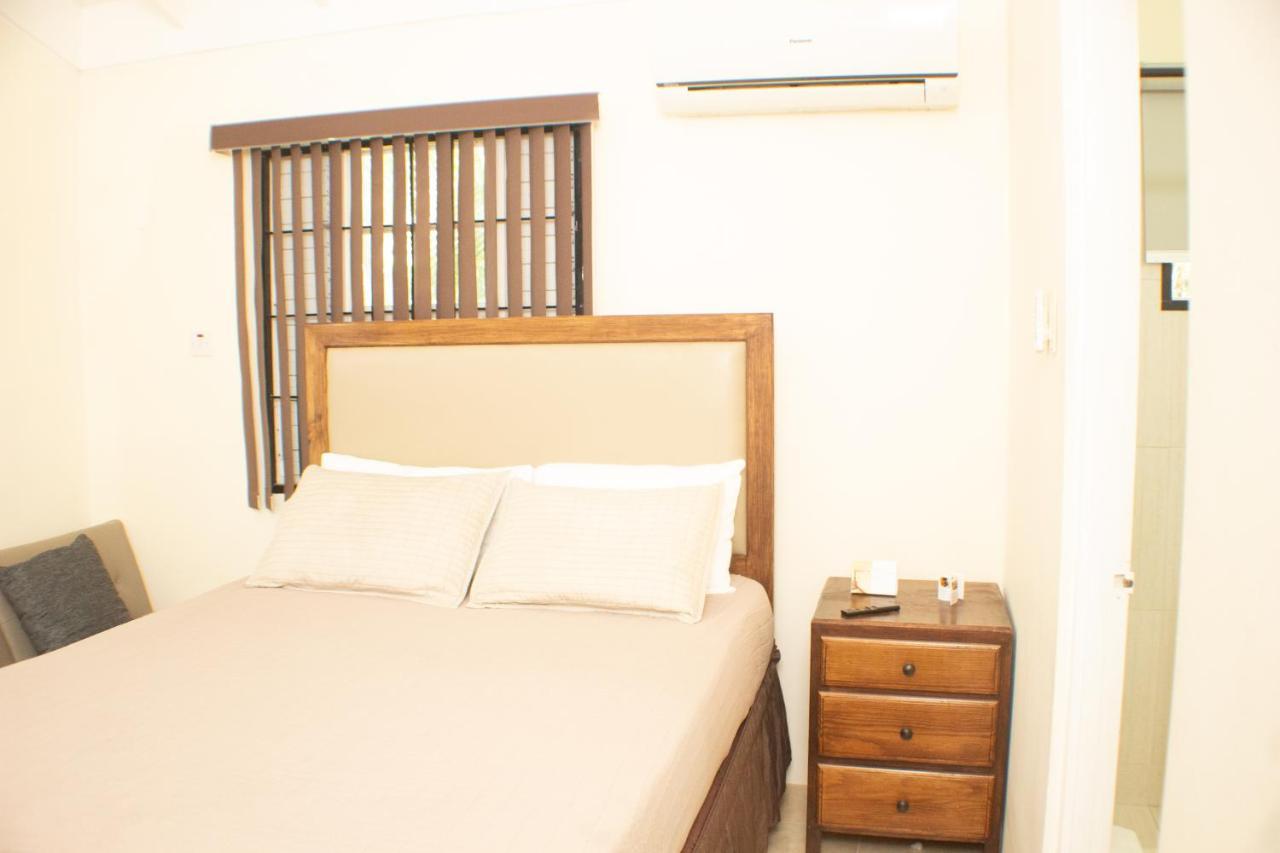 The Vista Inn Фалмът Екстериор снимка
